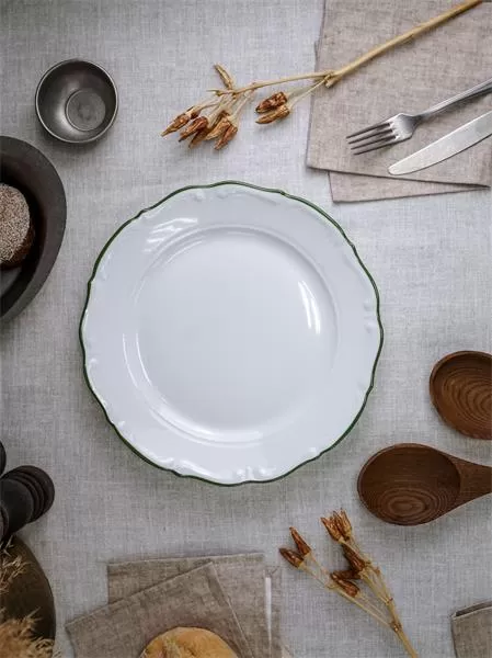 Тарелка мелкая 27 см, кант зелёный