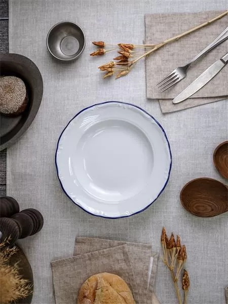 Тарелка глубокая 22 см, кант синий